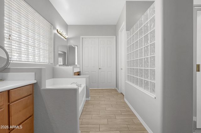 5610 N LYLE Court, Litchfield Park, AZ 85340
