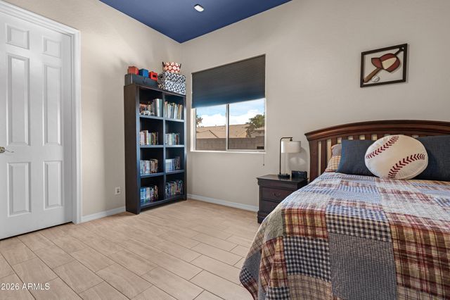 5610 N LYLE Court, Litchfield Park, AZ 85340