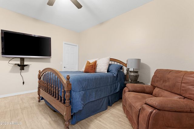 5610 N LYLE Court, Litchfield Park, AZ 85340