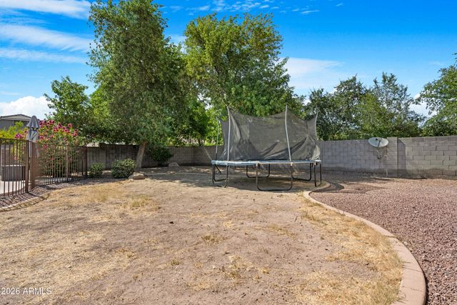 5610 N LYLE Court, Litchfield Park, AZ 85340