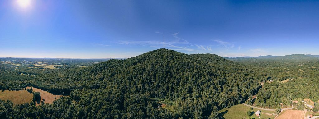 0 Johnson School RD, Thaxton, VA 24174