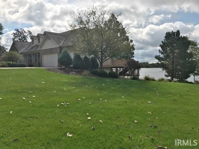 1425 Lakeside Drive, Kendallville, IN 46755