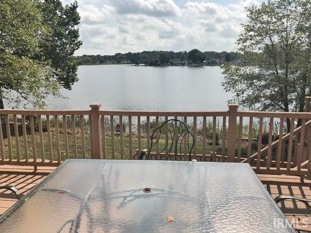 1425 Lakeside Drive, Kendallville, IN 46755