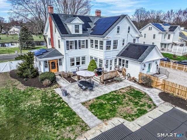97 North Street, Milford, CT 06460