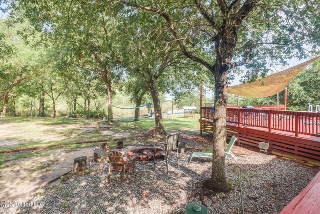 24552 Arcadia Farm Road, Pass Christian, MS 39571