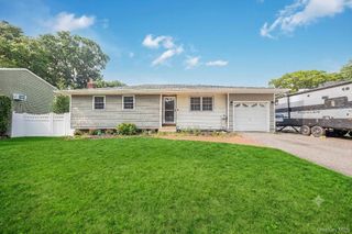 183 Cherokee Street, Ronkonkoma, NY 11779