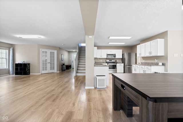 10541 Morning Song Drive, Fishers, IN 46038