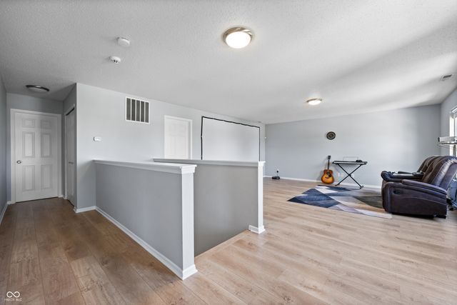 10541 Morning Song Drive, Fishers, IN 46038
