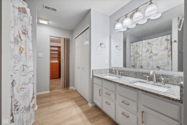 10541 Morning Song Drive, Fishers, IN 46038