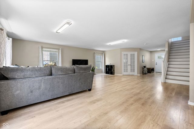 10541 Morning Song Drive, Fishers, IN 46038