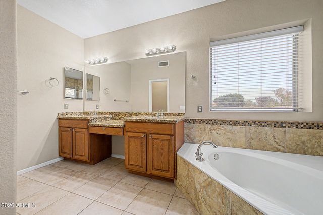 1236 E PALO VERDE Street, Gilbert, AZ 85296
