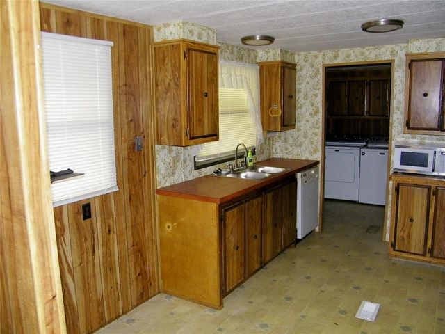 417614 E 1123 Road, Checotah, OK 74426