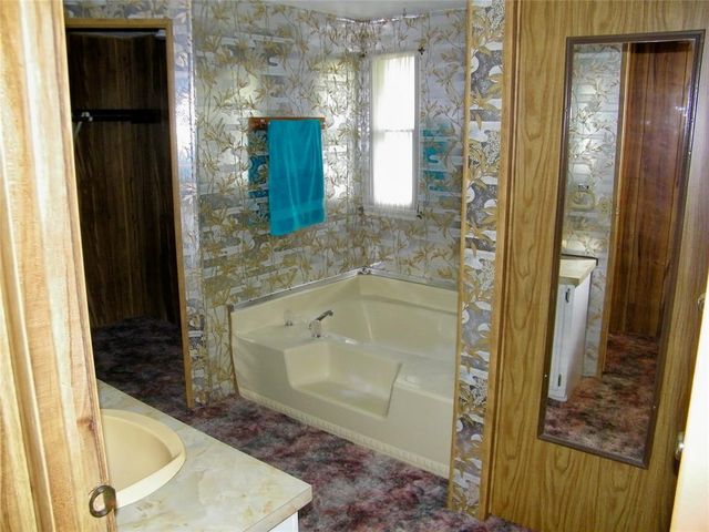 417614 E 1123 Road, Checotah, OK 74426