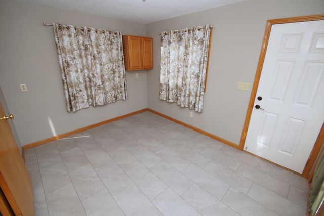 6711 Ridge Drive, Davenport, IA 52806