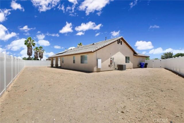 13722 Greenwood, Victorville, CA 92395