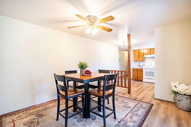 61969 SE 27th Street, Bend, OR 97702