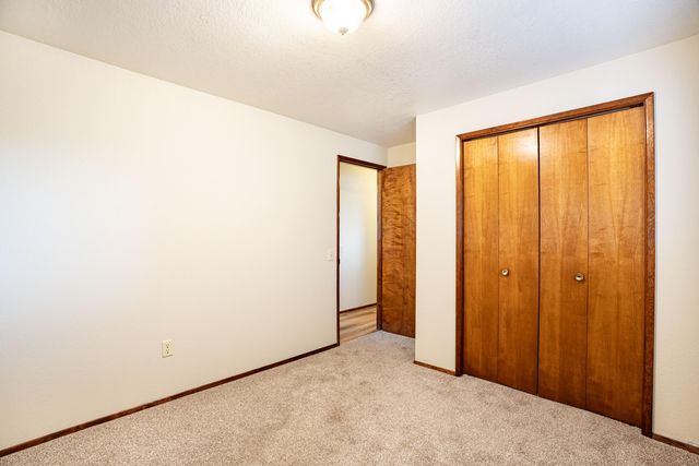 61969 SE 27th Street, Bend, OR 97702