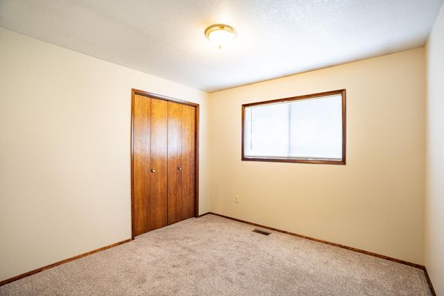 61969 SE 27th Street, Bend, OR 97702