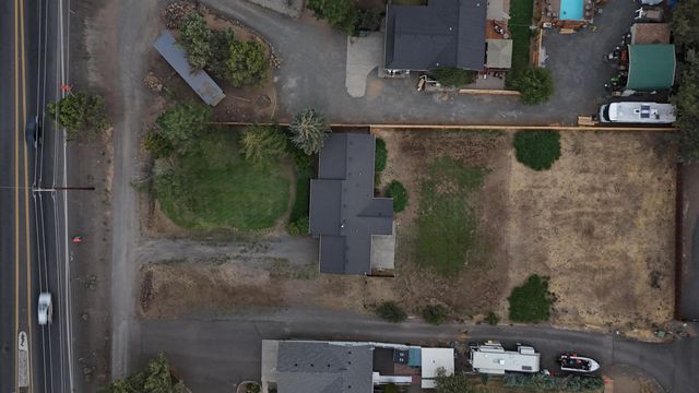 61969 SE 27th Street, Bend, OR 97702