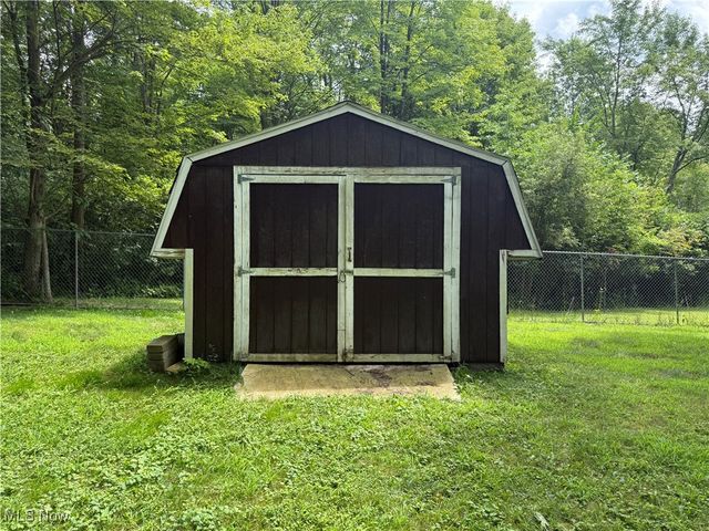 6343 Gibson Road, Canfield, OH 44406