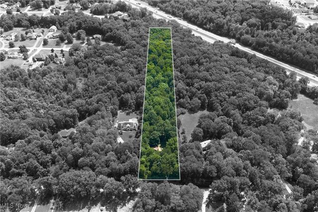 6343 Gibson Road, Canfield, OH 44406