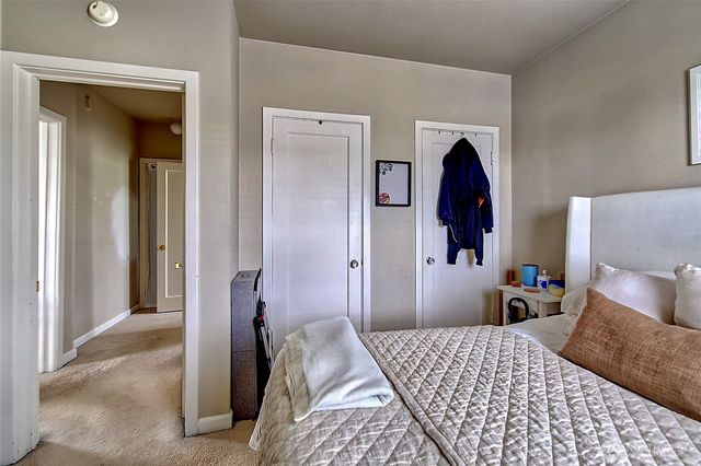 1018 Wall Street SE, Everett, WA 98201