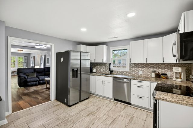 4319&4317 Davison Road, Ravenel, SC 29470