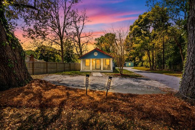 4319&4317 Davison Road, Ravenel, SC 29470