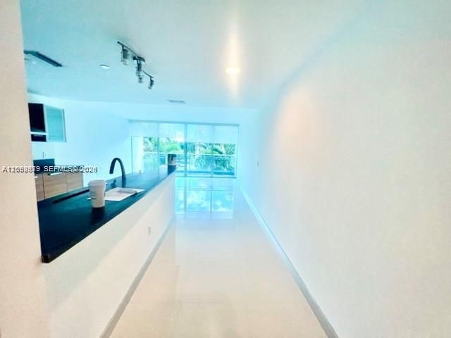 2950 NE 188th Street 231, Aventura, FL 33180