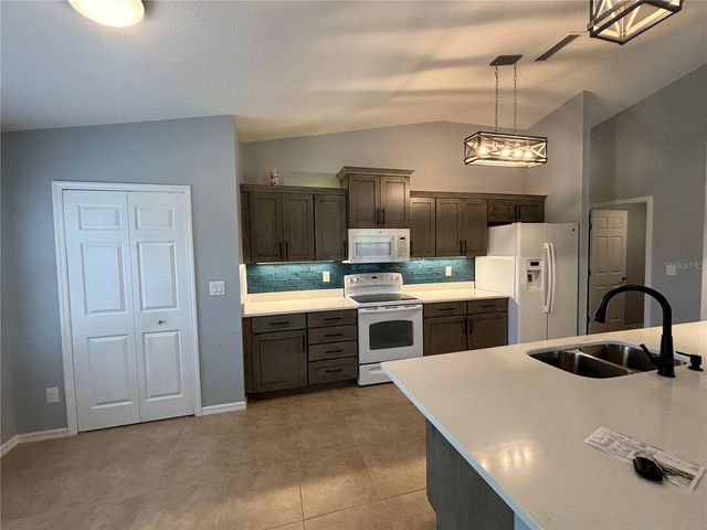 908 WOODSTREAM LANE, Ormond Beach, FL 32174
