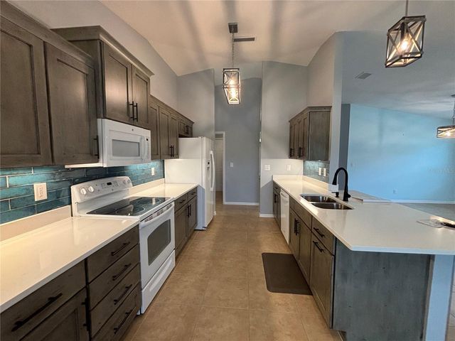 908 WOODSTREAM LANE, Ormond Beach, FL 32174