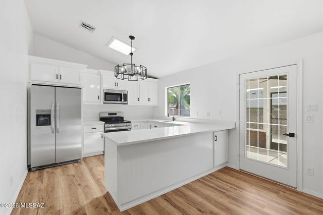 2821 W Darley Woods Drive, Tucson, AZ 85742