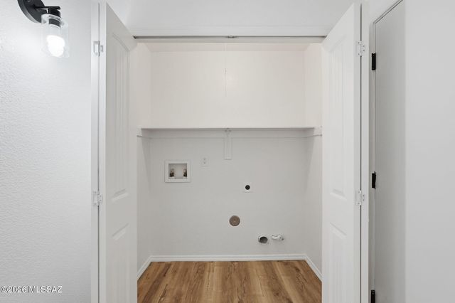 2821 W Darley Woods Drive, Tucson, AZ 85742