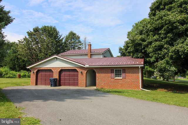 5490 HONEY ROCK COURT, Chambersburg, PA 17202