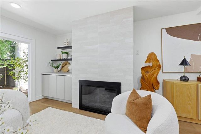 2442 Sharon Oaks Drive, Menlo Park, CA 94025