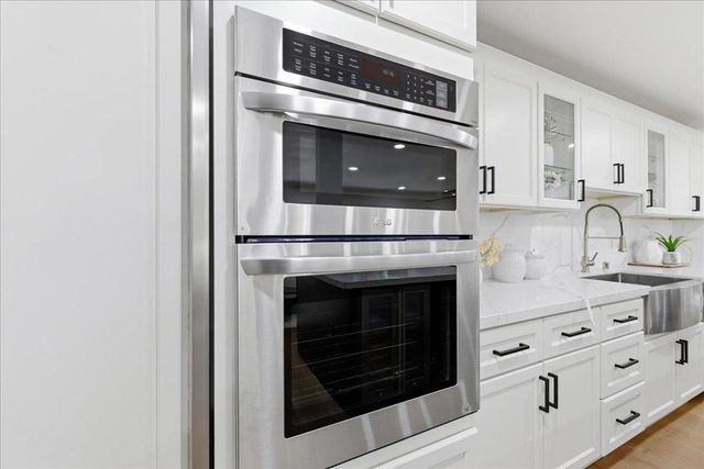 2442 Sharon Oaks Drive, Menlo Park, CA 94025