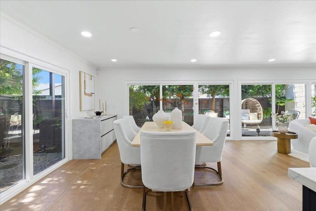 2442 Sharon Oaks Drive, Menlo Park, CA 94025