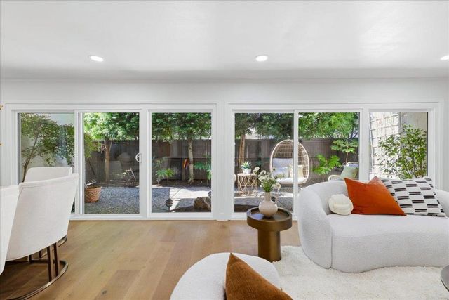 2442 Sharon Oaks Drive, Menlo Park, CA 94025