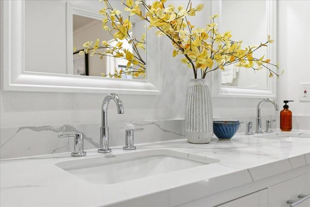 2442 Sharon Oaks Drive, Menlo Park, CA 94025