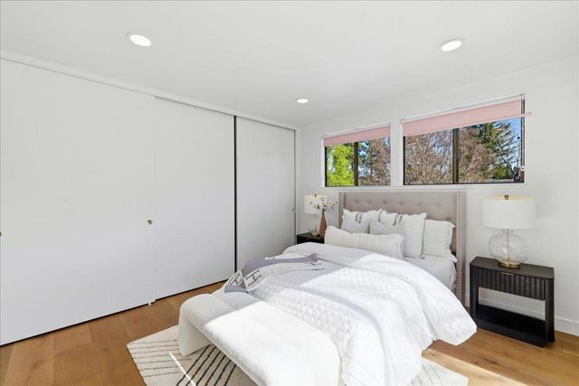 2442 Sharon Oaks Drive, Menlo Park, CA 94025