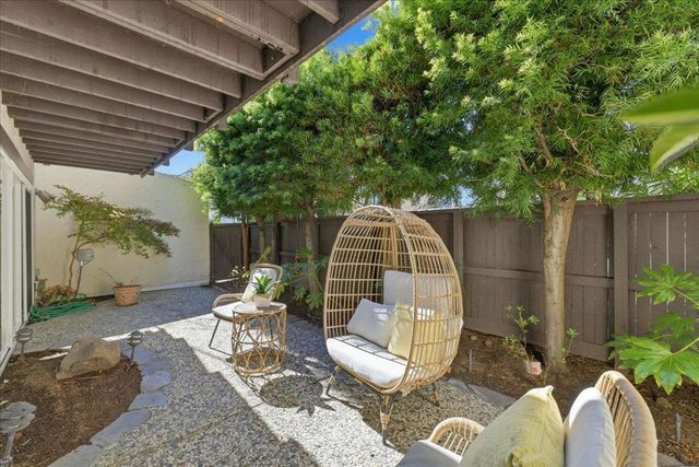 2442 Sharon Oaks Drive, Menlo Park, CA 94025