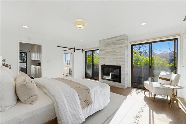 2442 Sharon Oaks Drive, Menlo Park, CA 94025