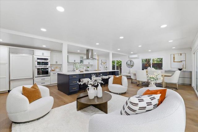 2442 Sharon Oaks Drive, Menlo Park, CA 94025