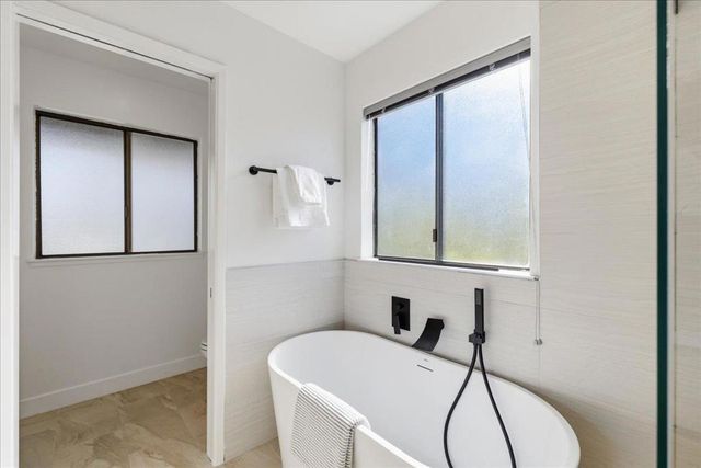 2442 Sharon Oaks Drive, Menlo Park, CA 94025