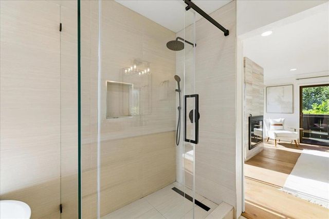 2442 Sharon Oaks Drive, Menlo Park, CA 94025