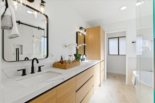 2442 Sharon Oaks Drive, Menlo Park, CA 94025