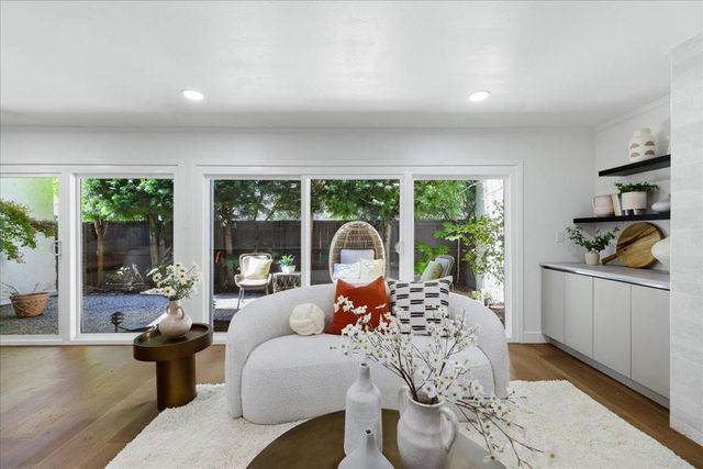 2442 Sharon Oaks Drive, Menlo Park, CA 94025