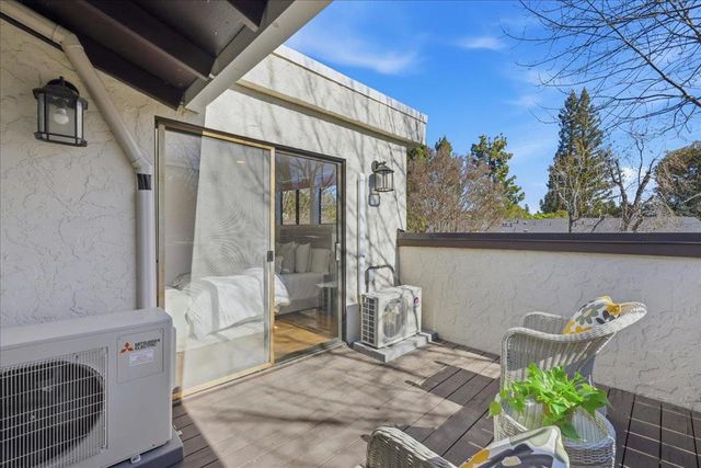 2442 Sharon Oaks Drive, Menlo Park, CA 94025