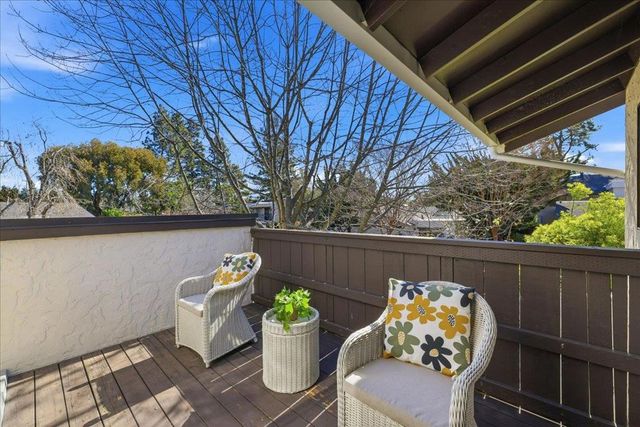 2442 Sharon Oaks Drive, Menlo Park, CA 94025