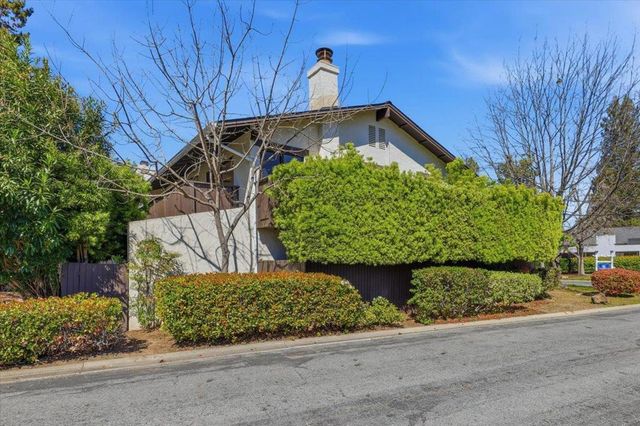 2442 Sharon Oaks Drive, Menlo Park, CA 94025